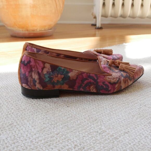 Anthropologie Bique Ballerinas | Velvet loafer pointed toe floral suede trim siz - Picture 7 of 13